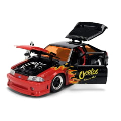 CARRO - 1989 FORD MUSTANG GT - CHEETOS FLAMIN HOT COM BONECO - 1/24