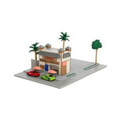 NANO DIORAMA - OFICINA TORETTO - COM MINIATURA DE CARROS - VELOZES E FURIOSOS